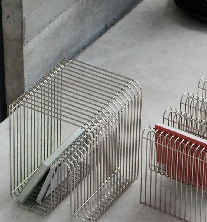 Minimalist Metal Magazine Rack-4