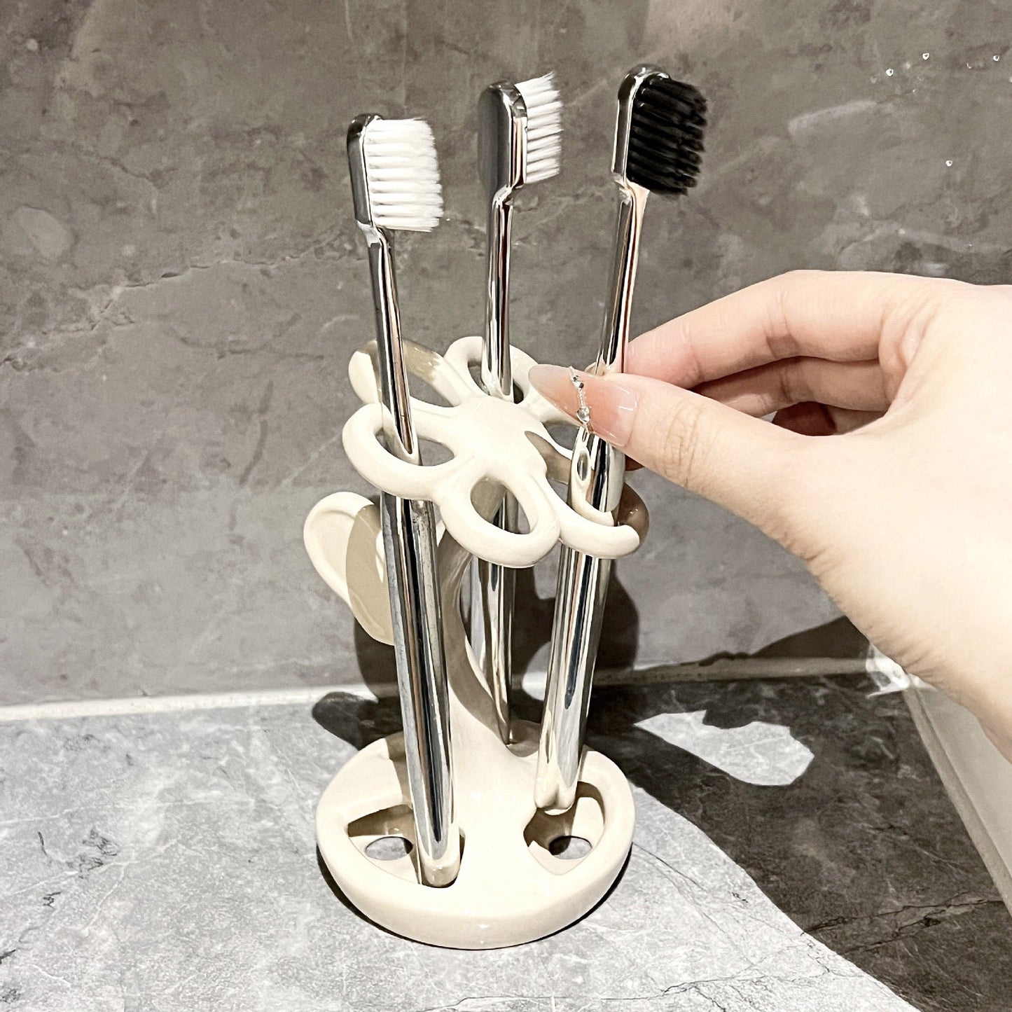NNEDSZ White Creative Ceramic Toothbrush Holder – Makeup Brush & Eyebrow Pencil Organizer for Bathroom, Stylish and Practical Toothbrush Stand-0