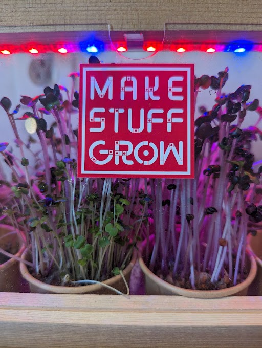 Make Stuff Grow | Micro-Greenhouse-3