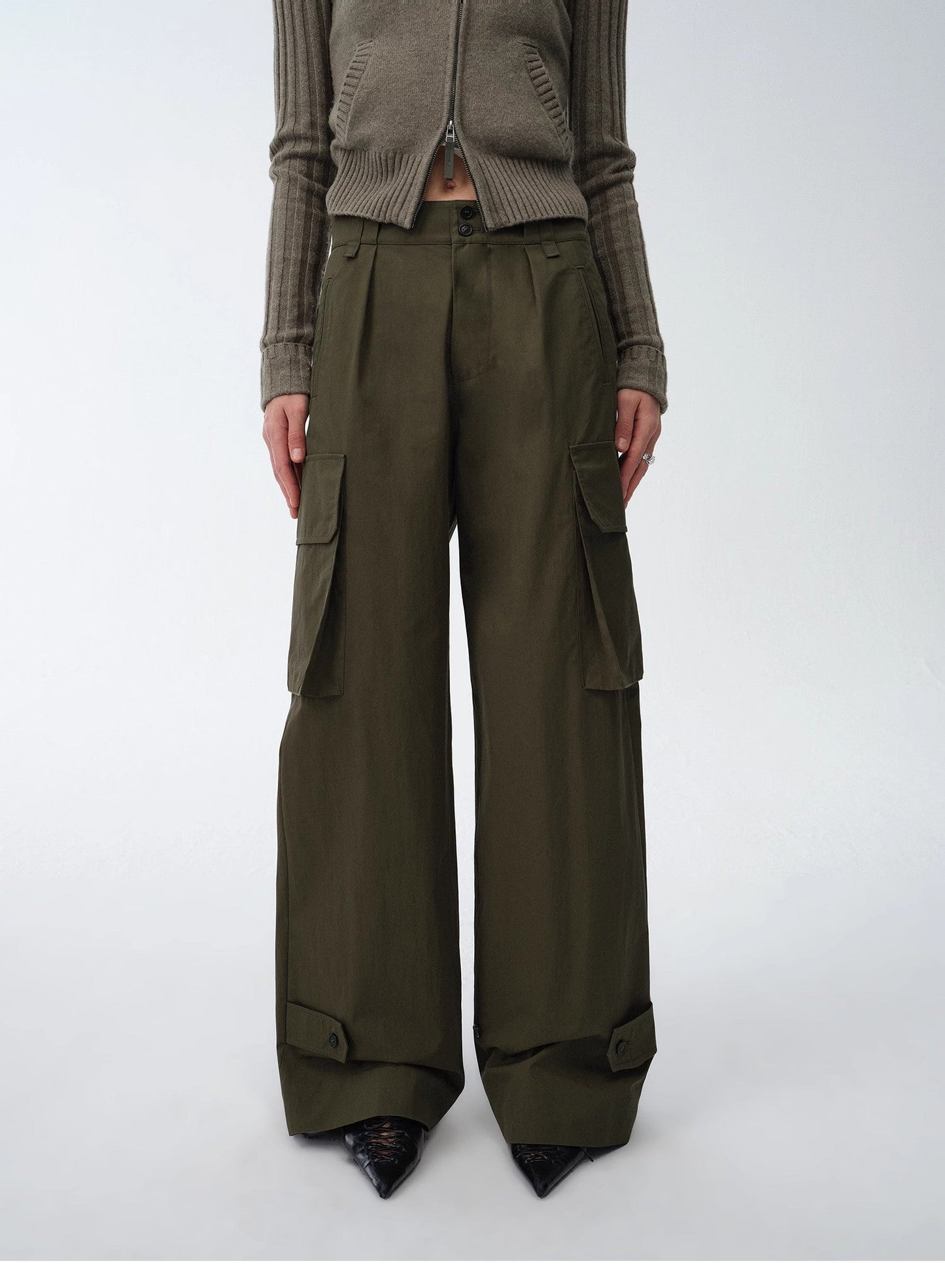 "Leisure First" Personalized three-dimensional large patch pocket straight wide-leg work trousers-1