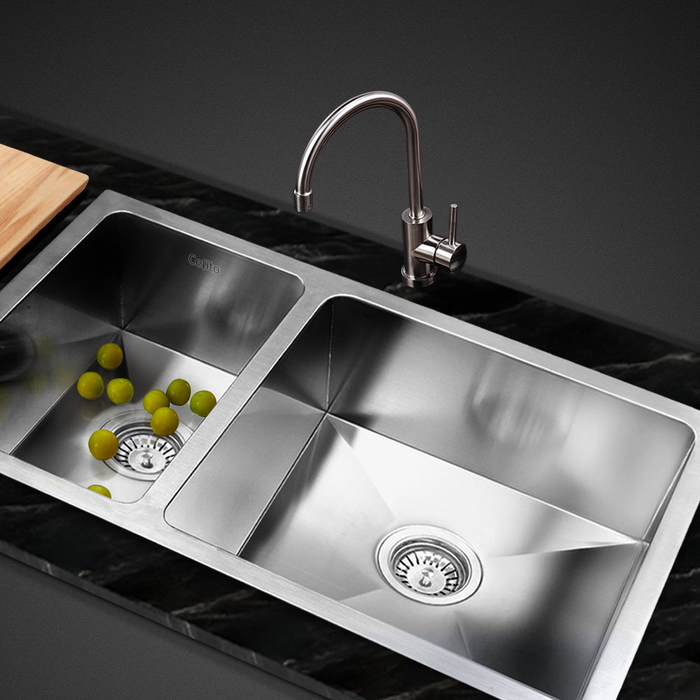 NNEDSZ Stainless Steel Kitchen Sink 710X450MM Under/Topmount Laundry Double Bowl Silver-3